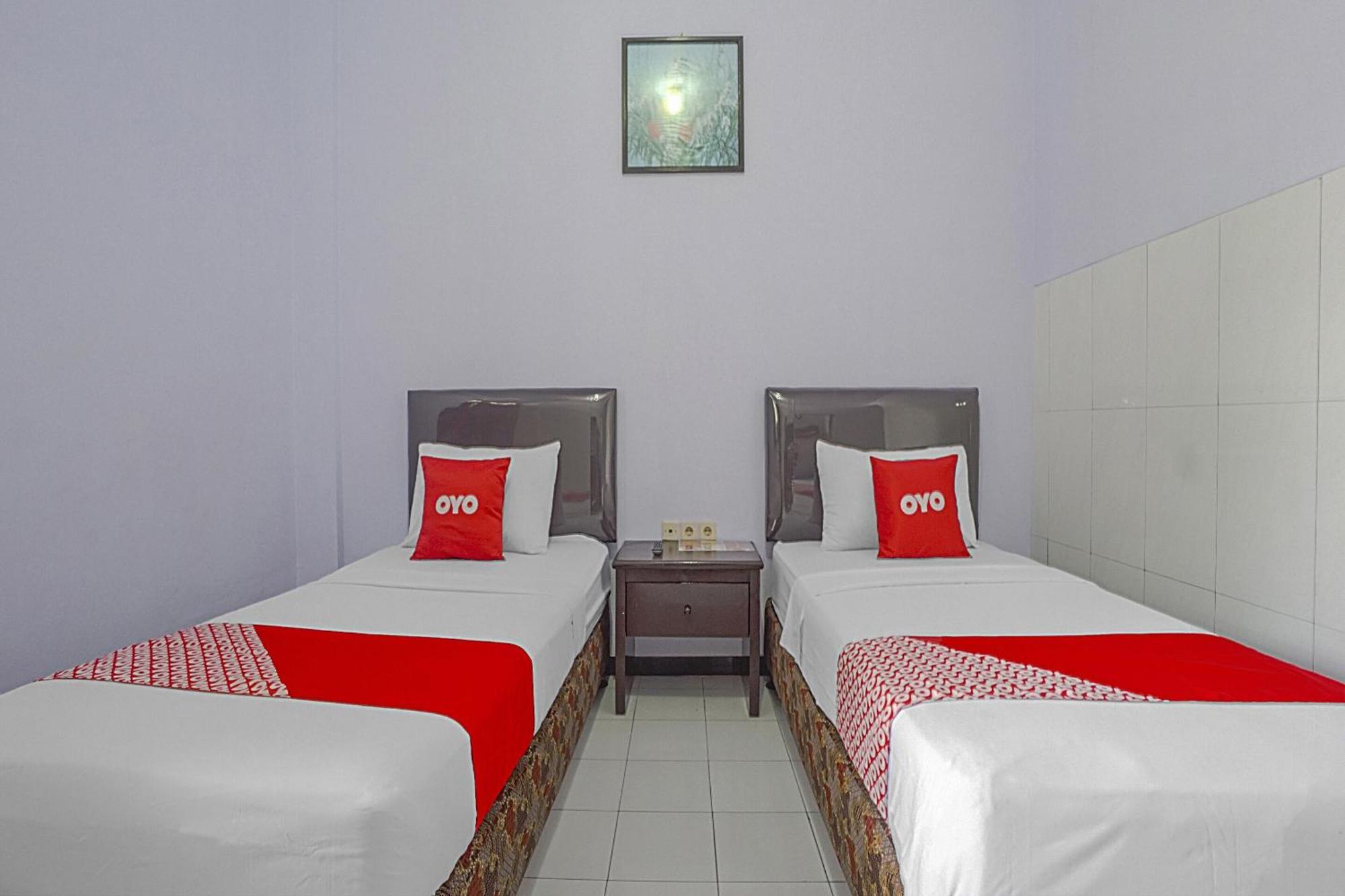 Oyo Life 90589 Palem Garden Hotel Tulungagung Luaran gambar