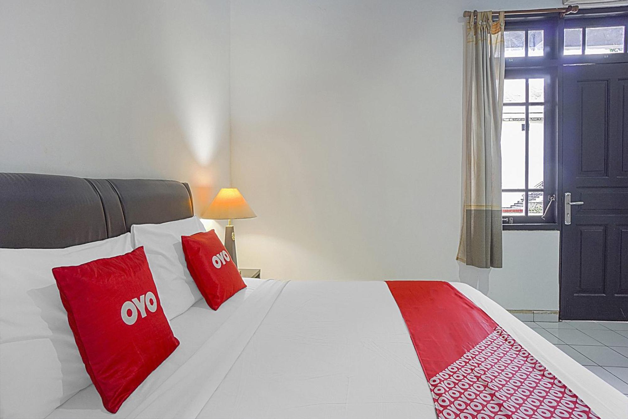 Oyo Life 90589 Palem Garden Hotel Tulungagung Luaran gambar