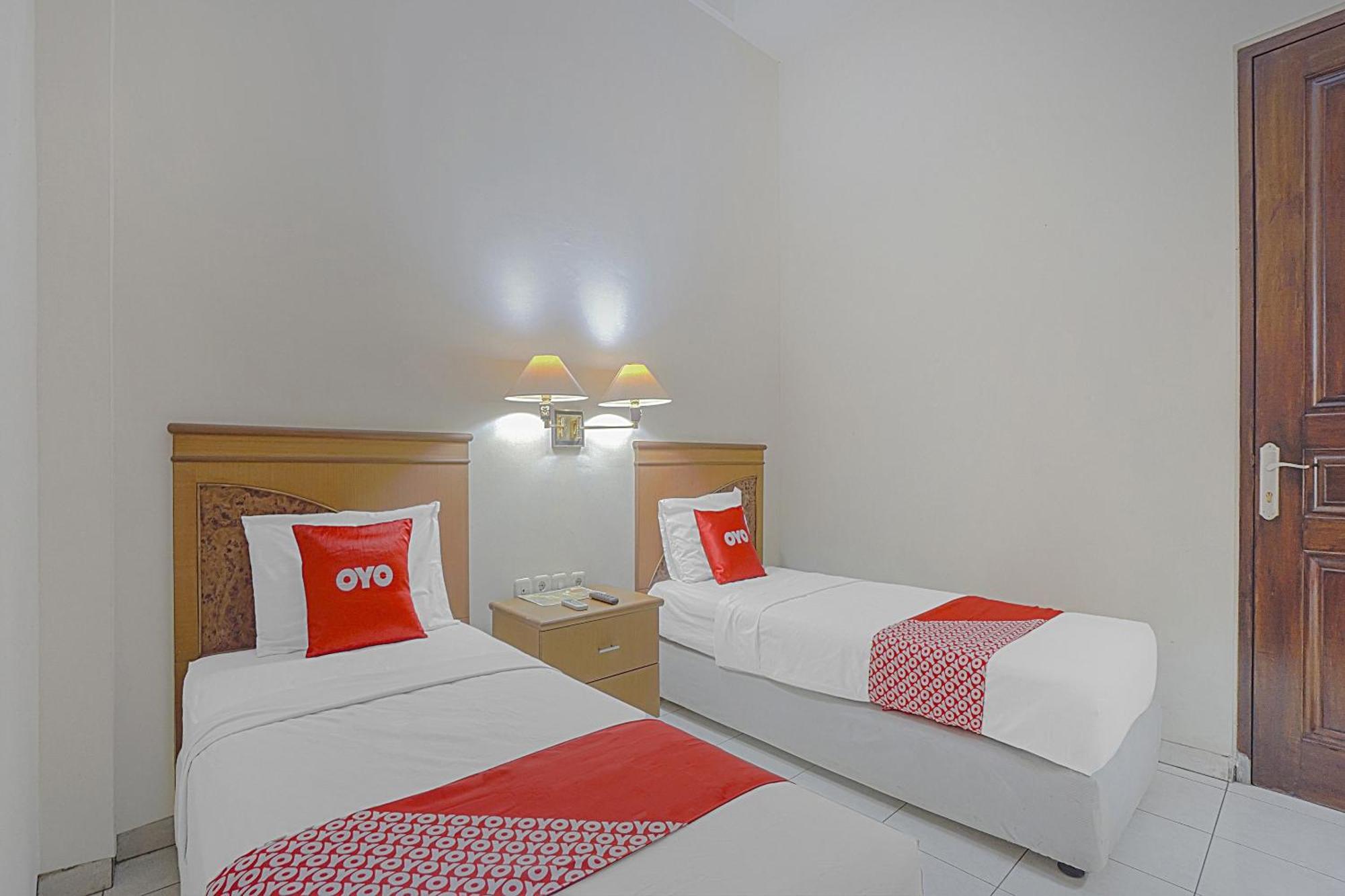 Oyo Life 90589 Palem Garden Hotel Tulungagung Luaran gambar