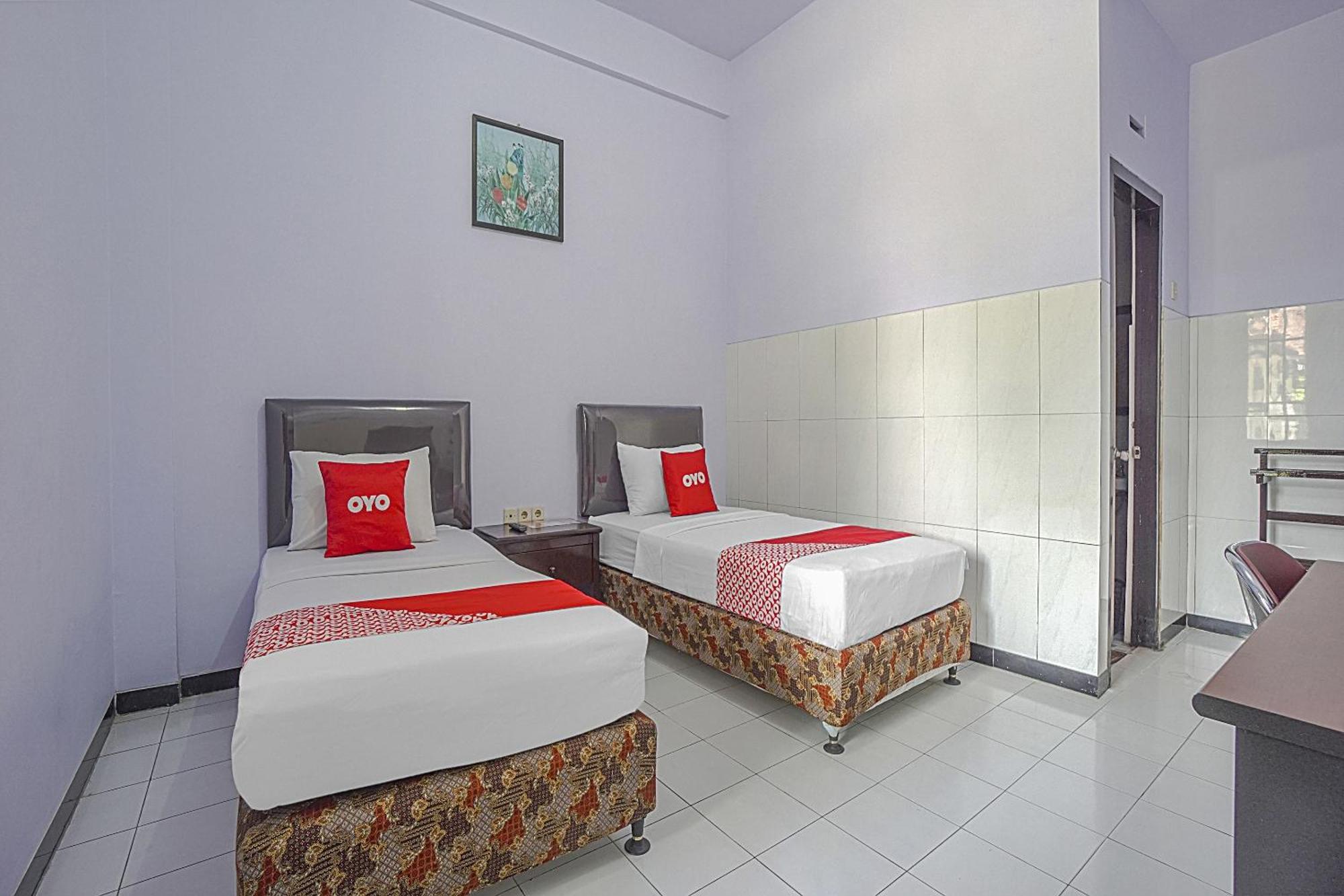 Oyo Life 90589 Palem Garden Hotel Tulungagung Luaran gambar