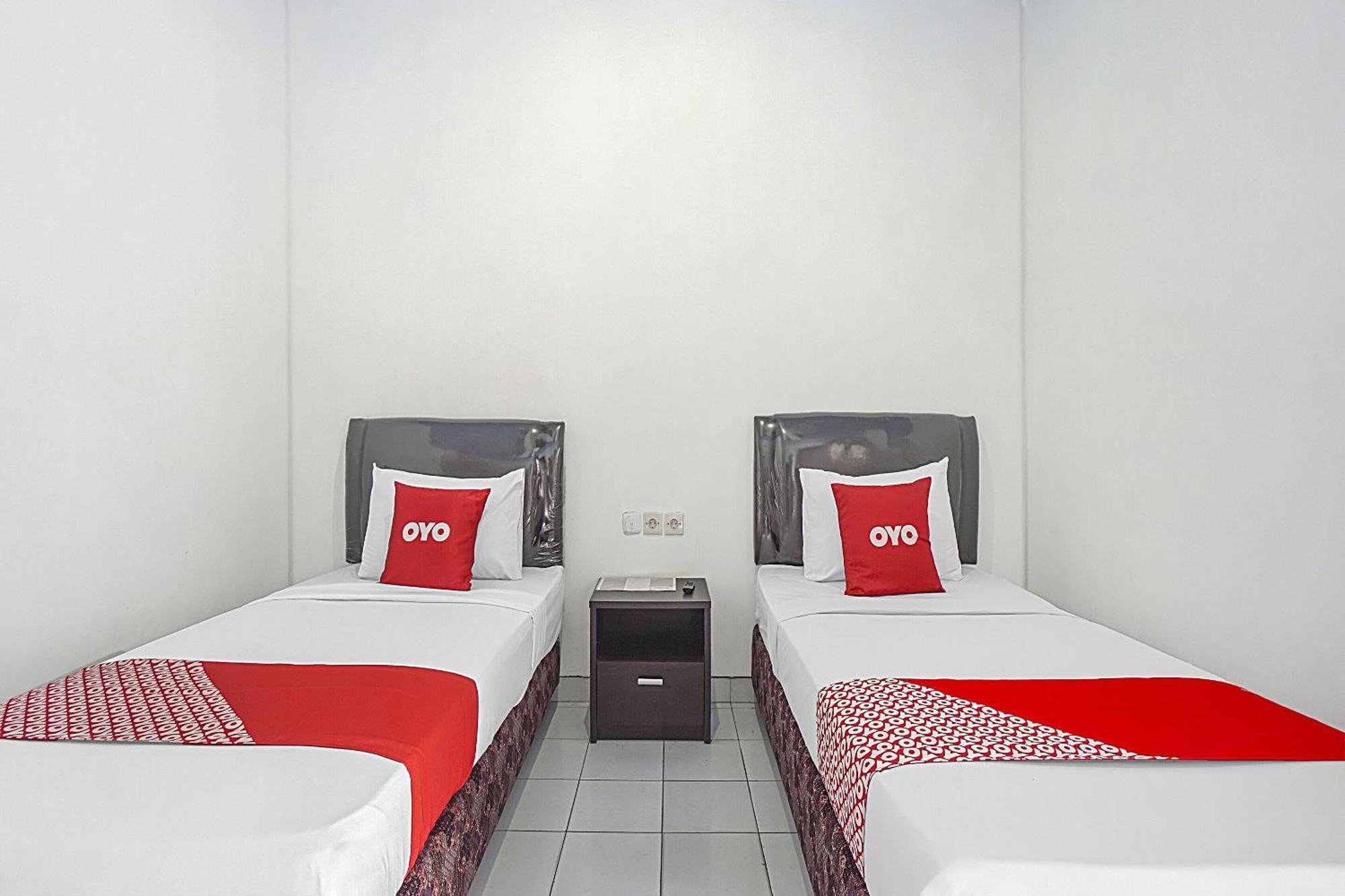 Oyo Life 90589 Palem Garden Hotel Tulungagung Luaran gambar