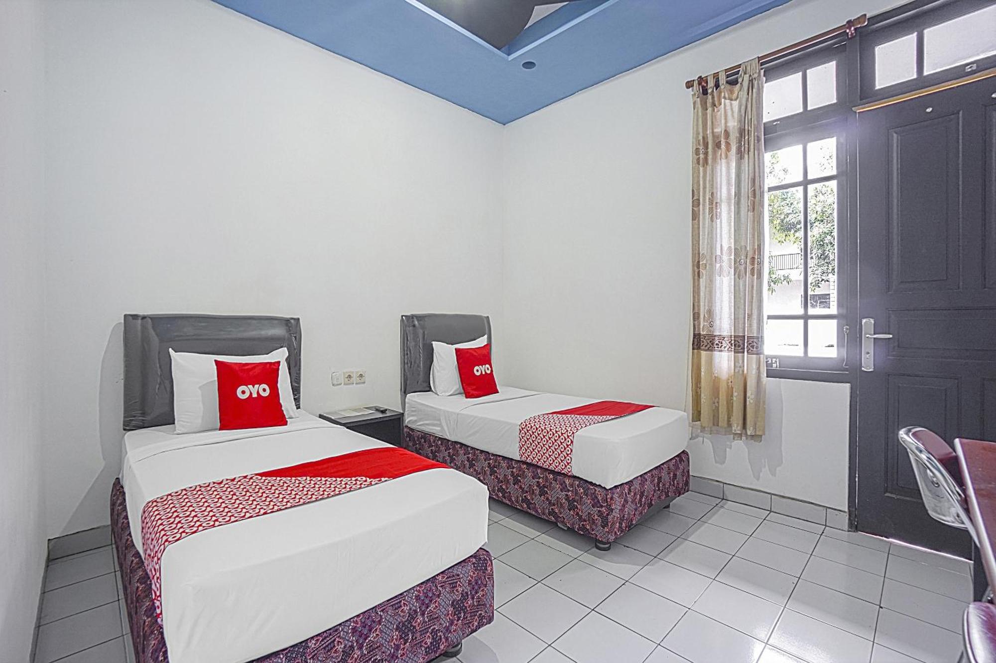 Oyo Life 90589 Palem Garden Hotel Tulungagung Luaran gambar